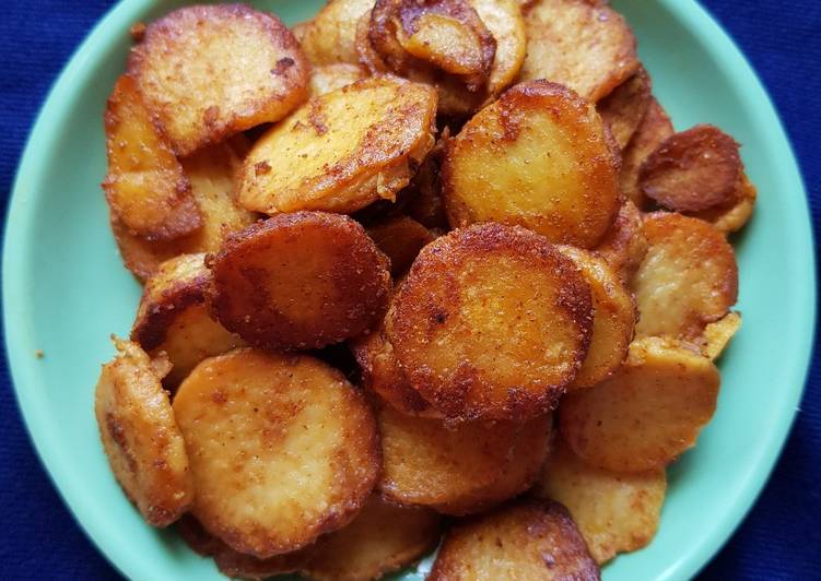 Steps to Prepare Super Quick Homemade Taro Fry Arbi Seppankizhangu Roast