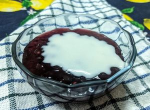 Foto de Sagu de Vinho com Creme de Coco vegano