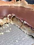 Tarta de manjar con ganache de chocolate