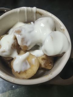 奶油烤香蕉佐優格 的食譜成品照片