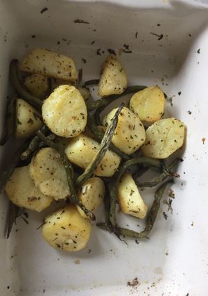 A picture of Garlic and fresh herbs roasted vegetables.