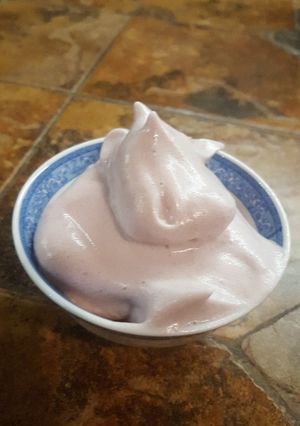 Una foto de Espumilla de mora (postre ecuatoriano)
