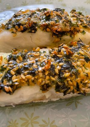Una foto de Bacalao al horno con costra de lino y perejil