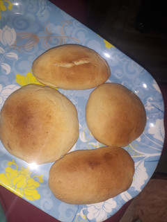 A picture of Bread.