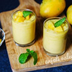 A picture of Mango lassi.