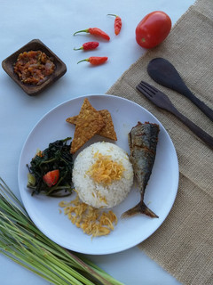 Foto resep Nasi liwet magic com