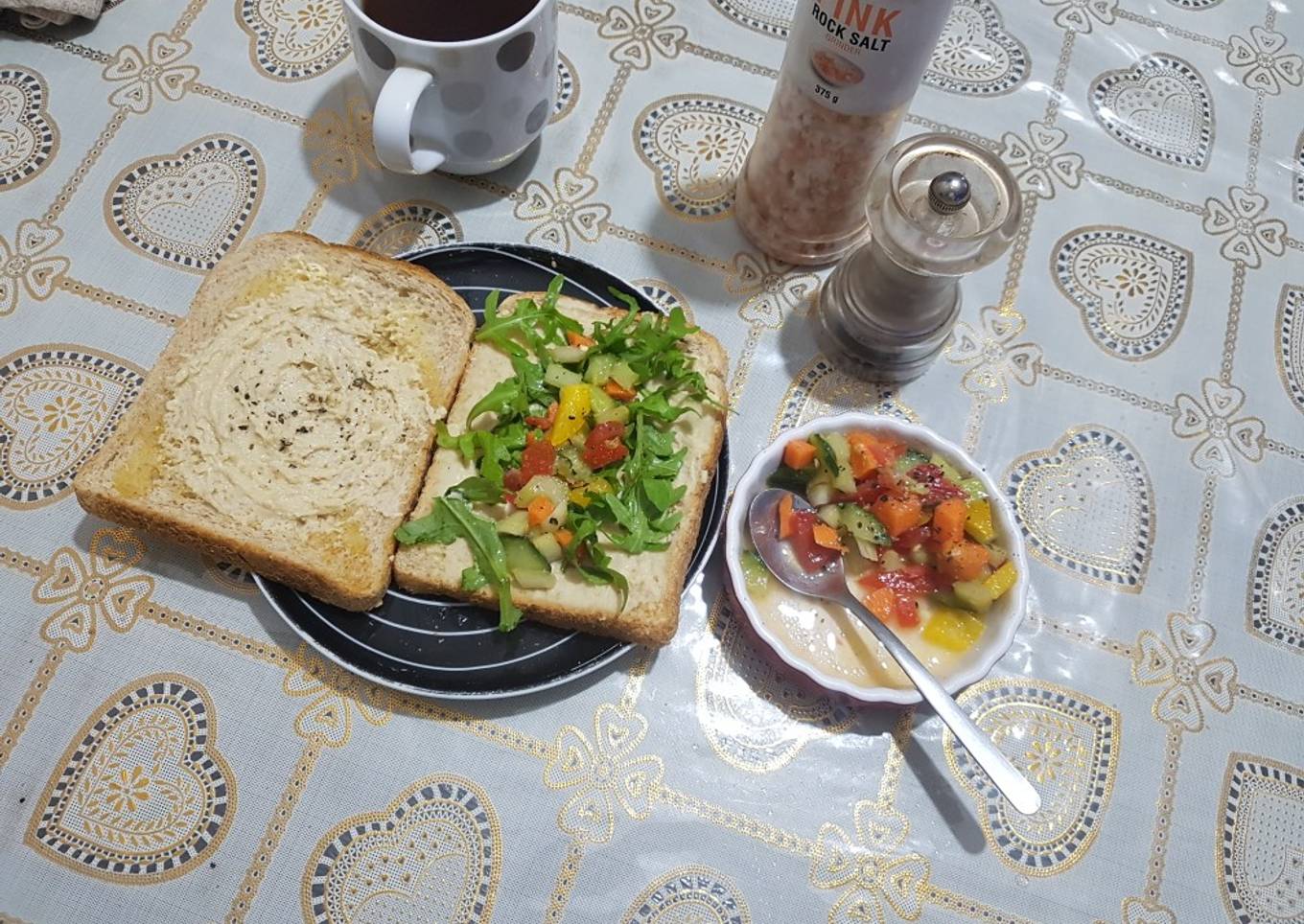 Humus sandwich with rocket and crunchy bright salad