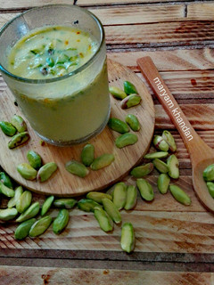 عکسی از دستور شیر زعفران پسته سنتی