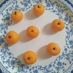 A picture of Orange sweet.