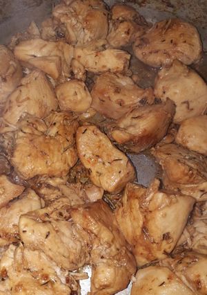 Una foto de Pechugas al ajo y especias