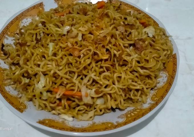 Foto resep Mie goreng bumbu bamboe
