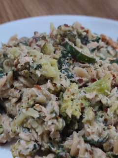 Una foto de Pasta de ricota y salmón (517 kcal)