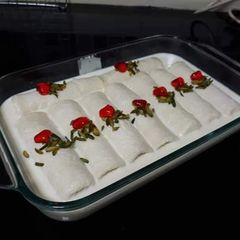A picture of Malai roll.
