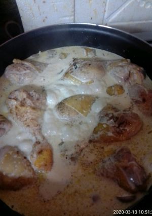Una foto de Jamoncito de pollo con nata