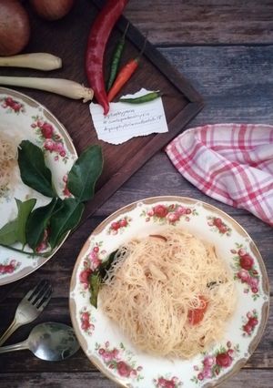 Gambar Bihun Goreng Tomyam Senang
