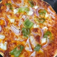 A picture of Pizza.