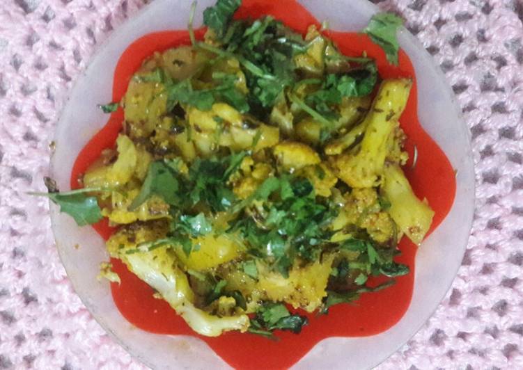 Recipe of Gordon Ramsay Chatpati gobi aaloo ki sabji