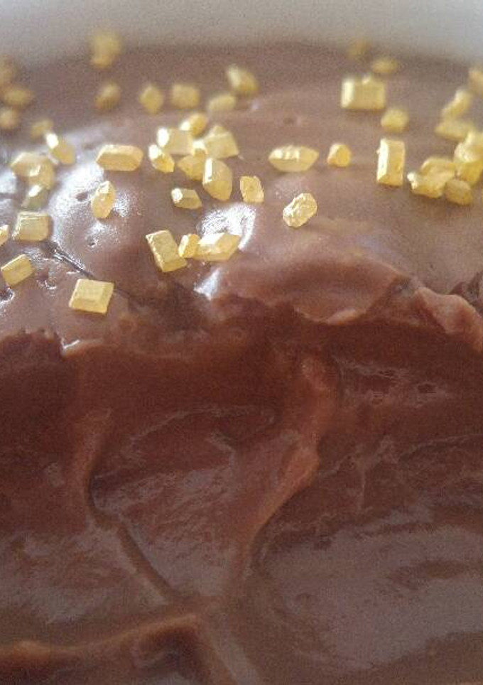 Una foto de Natillas de chocolate en thermomix