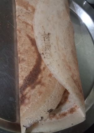 પેપર રવા ઢોસા (Paper Rava Dosa Recipe In Gujarati) રેસીપી મુખ્ય ફોટો
