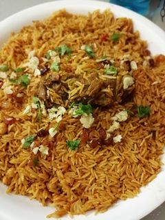 صورة لوصفة رز بخاري لحم