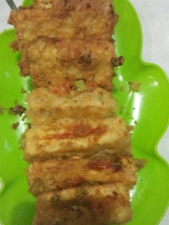 Bagaimana Membuat Tempe isi hot jelethot yang Enak