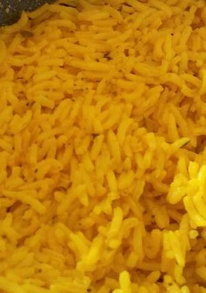 Una foto de Arroz en cúrcuma