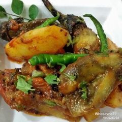 A picture of Whosayna’s Baingan Aloo ki Sabzi.