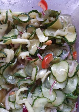 Friss vegyes saláta recept fotója