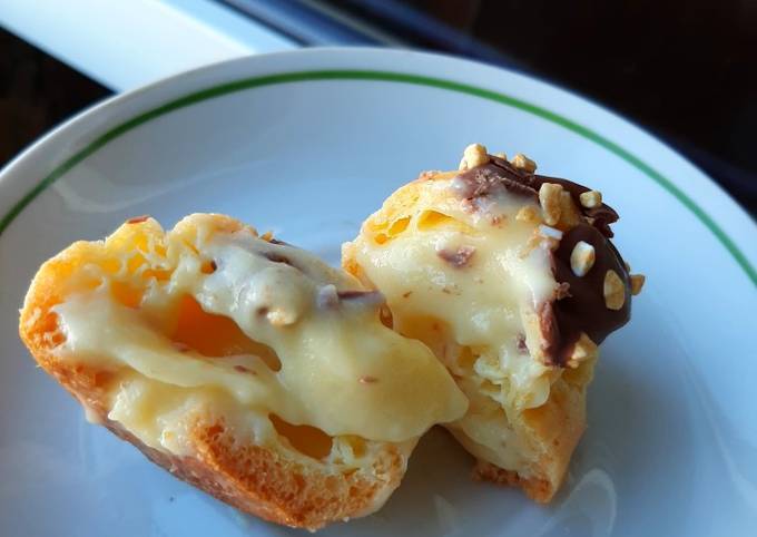 Профитроли (эклеры) с заварным кремом