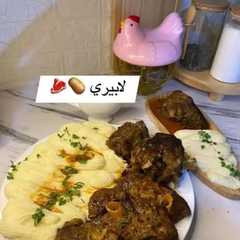 لحمة محمرة مع بطاطا بوريه-レシピのメイン写真