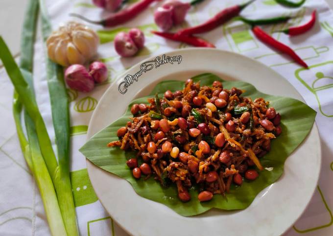 Langkah Mudah untuk Menyiapkan Ikan Teri Main Bola, Bikin Ngiler