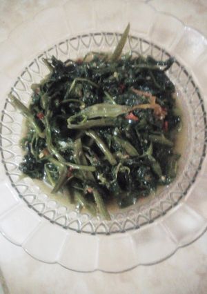 Foto resep Tumis kangkung sederhana #BikinRamadanBerkesan