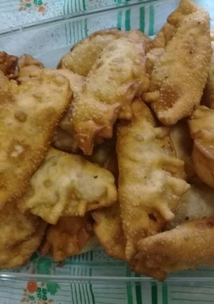 Una foto de Empanadas de pollo criollas
