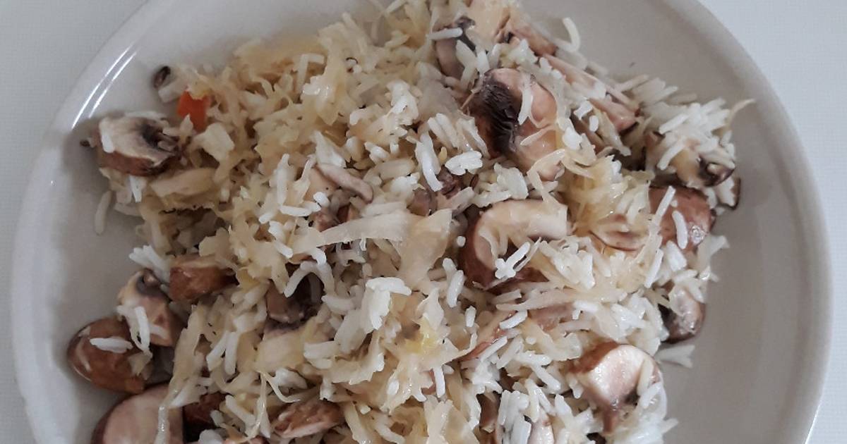 Reispfanne mit Pilzen und Sauerkraut (glutenfrei und vegan) Rezept von ...