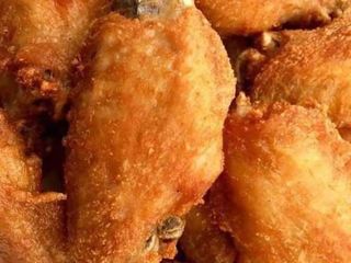 ปีกไก่ทอดนํ้าปลา