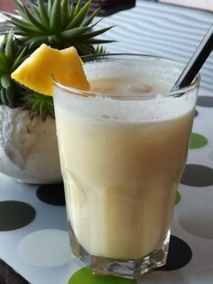Una foto de Piña colada sin alcohol...🍍🥛