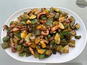 A picture of pepper cinnamon