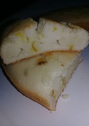 Una foto de Bizcochuelo/torta de limón!!