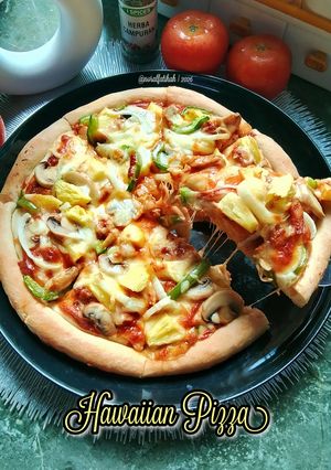 Gambar Hawaiian Pizza 🍕🍍