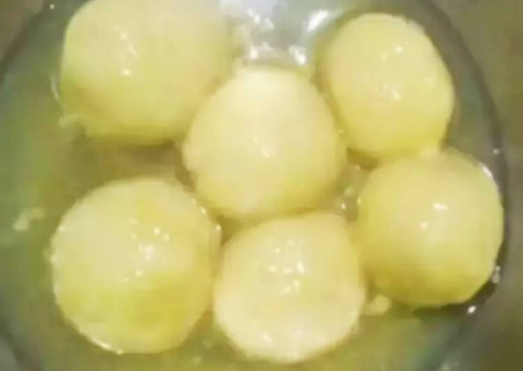 Recipe of Homemade Bengal Special Homemade Rasgulla Mithai
