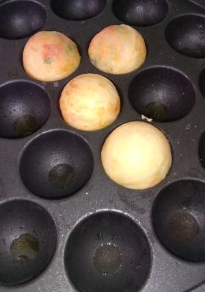 Foto resep Takoyaki sederhana. Lembut di dalam kriuk di luar