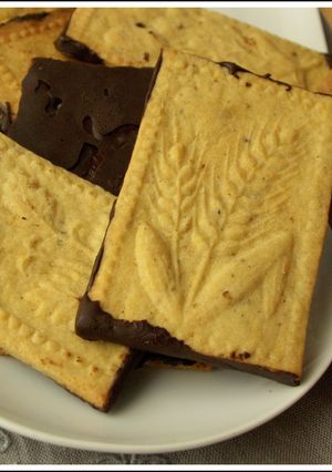 Mogyorós-kardamomos keksz recept fotója