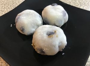 Una foto de Mame Daifuku ~Pastelito de Arroz con Pasta de Frijol Dulce Estilo Japonés~