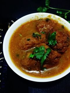लौकी के कोफ्ते (Lauki ke kofte recipe in Hindi) रेसिपी मुख्य फोटो