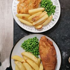 A picture of Homemade fish and chips.