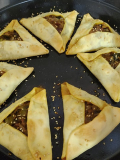 Una foto de ~Empanadas árabes de bondiola de cerdo~