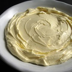 Meringue Butter Cream A picture of Meringue Butter Cream.
