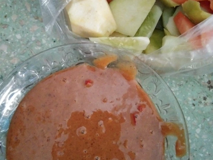 Langkah Gampang Membuat Resep Rujak dulet/rujak petis madura yang Bisa Manjain Lidah Anti Ribet, Mantap