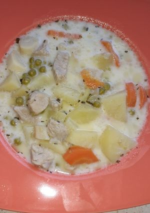 Tárkonyos raguleves 🐷 recept fotója