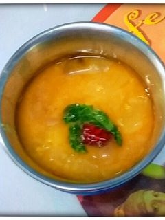 நீர் பூசணி சாம்பார் (Neer poosani sambar recipe in tamil) செய்முறை முக்கிய புகைப்படம்